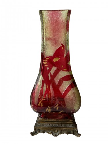 Verrerie, Cristallerie  - Baccarat vase art nouveau à décor des tigridias