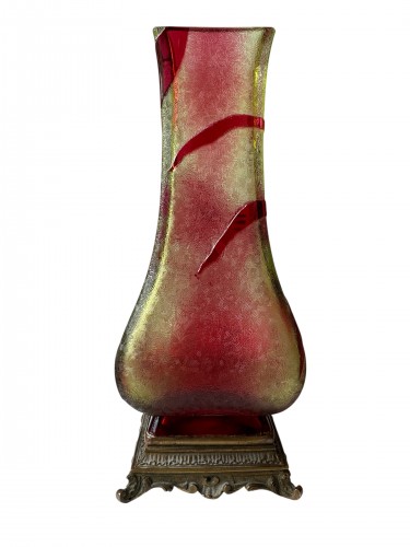 Antiquités - Baccarat vase art nouveau à décor des tigridias