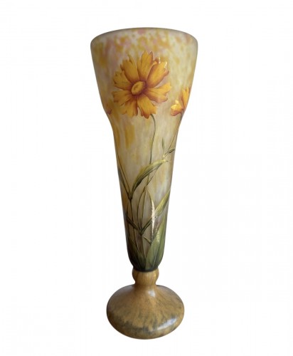 Daum Nancy - Engraved and enameled vase with coreopsis