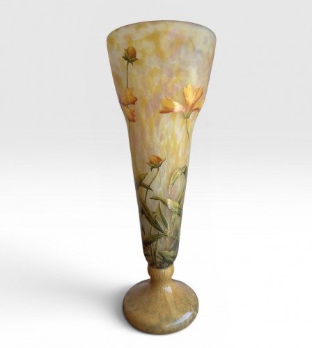 Glass & Crystal  - Daum Nancy - Engraved and enameled vase with coreopsis