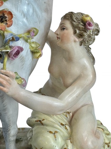Antiquités - L'enlèvement d'Europe, porcelaine de Meissen 20e siècle
