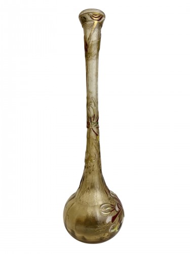 Antiquités - Émile Gallé - Vase à décor émaillé de Chèvrefeuilles