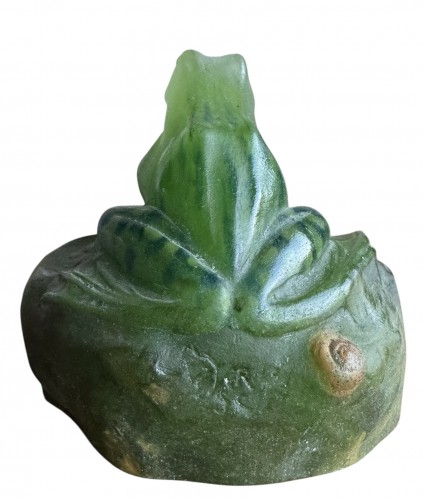 Verrerie, Cristallerie  - Amalric WALTER et Henri BERGER - Presse-papiers à décor de grenouille