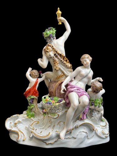 XIXe siècle - Bacchus sur un tonneau - Groupe en porcelaine de Meissen 19e siècle