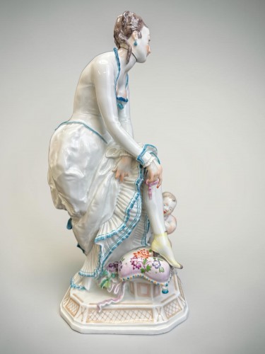 Porcelain & Faience  - Lady With Cupid - Meissen Porcelain Group Model By Paul Scheurich