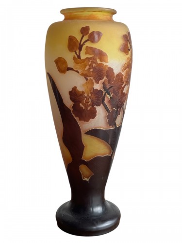Verrerie, Cristallerie  - Gallé, vase à décor d'orchidées