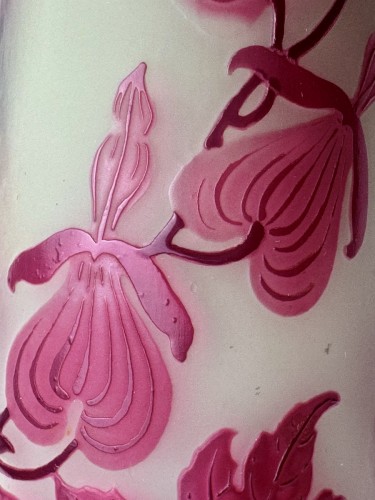 Antiquités - Emile Gallé - Vase ”Cœurs de Marie”