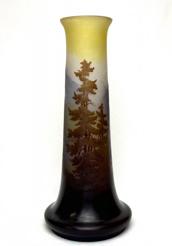 Gallé Vase - La ligne bleue des Vosges