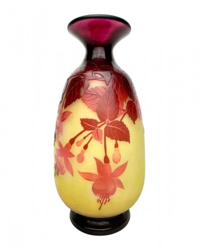 Gallé - Vase With Fuchsia Decor 