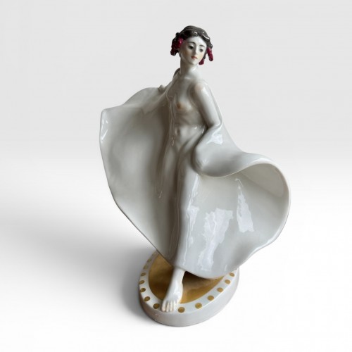 Antiquités - Meissen - Porcelain Figurine “the Dancer Loïe Fuller”