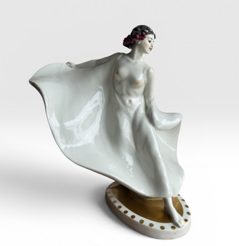 Antiquités - Meissen - Porcelain Figurine “the Dancer Loïe Fuller”