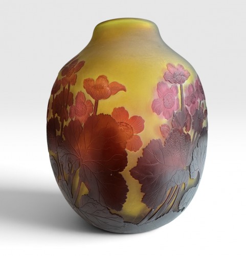 Gallé, Vase Decorated With Marsh Marigold Flowers - 