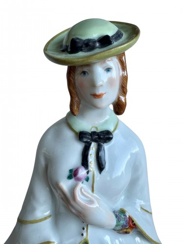 Art nouveau - Richard Lang, Meissen Porcelain Figurine: "Woman Pinning A Rose"