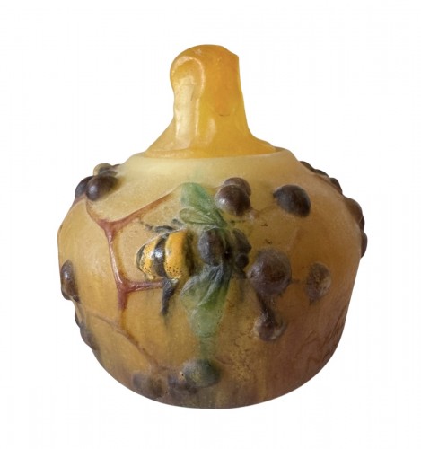 Amalric Walter And Henri Bergé - Inkwell With A Design Featuring Bees And B