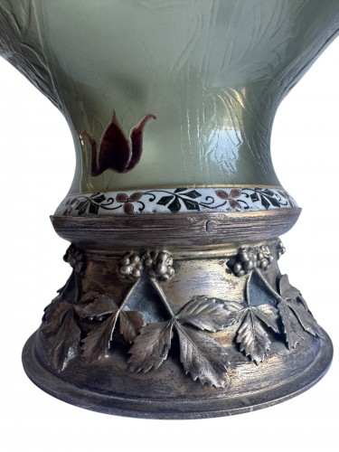 Antiquités - Désiré Christian - Vase à la frise fleurie Verrerie d'Art de Lorraine Burgun, Schvere