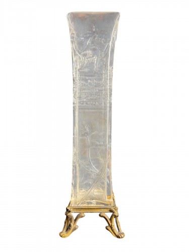 Baccarat Vase Featuring The Mythical Dragon Graoully
