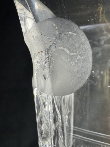 Antiquités - Baccarat Vase Featuring The Mythical Dragon Graoully