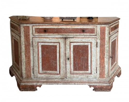 A 18th century Italian painted credenza
