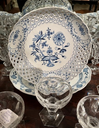 Blue And White Meissen Porcelain Dinner Service, "onion" Pattern - silverware & tableware Style Art Déco