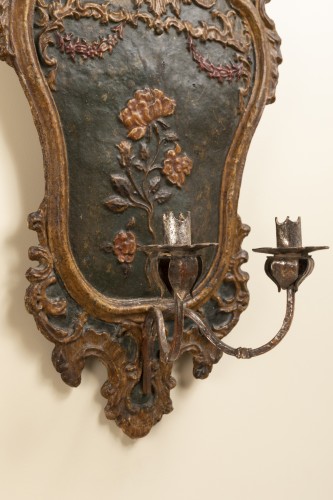 Pair of italian 18th century painted papier-mâché sconces - 