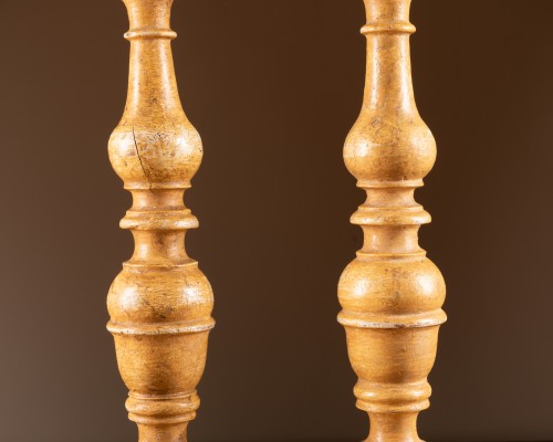 Antiquités - Pair of early 18th century wooden pique cierges