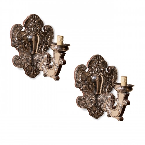 Pair of early 18th centurysilvered metal wall lights - 