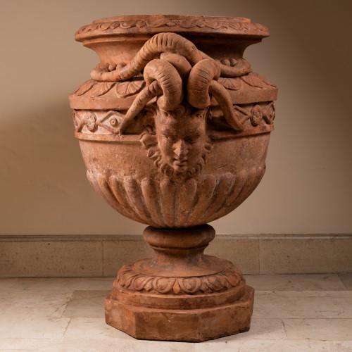 Decorative Objects  - Large 19th Century terracotta Vase 