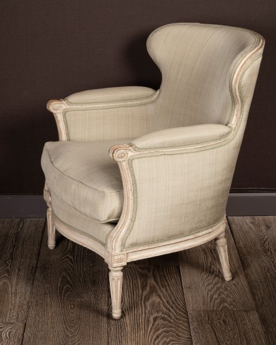 Bergère en bois laqué d'époque Louis XVI - AJ Antiquités