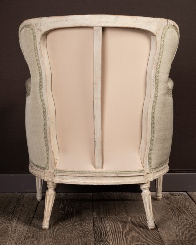 Antiquités - Bergère en bois laqué d'époque Louis XVI