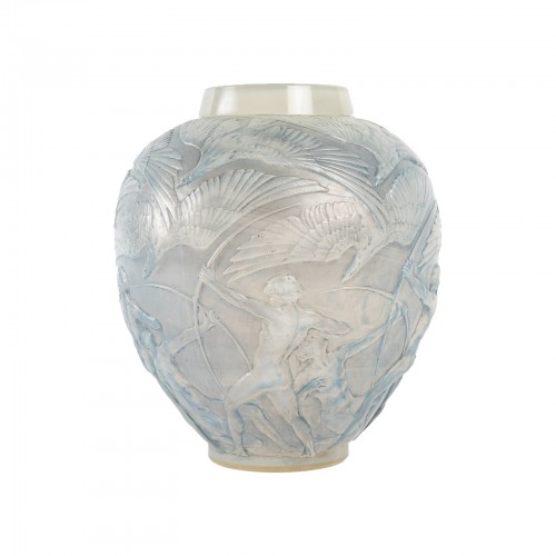 René LALIQUE - &quot;Archers&quot; Vase