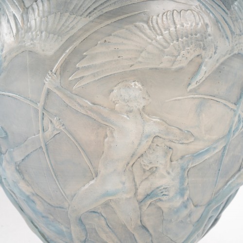 René LALIQUE - Vase "Archers" - 