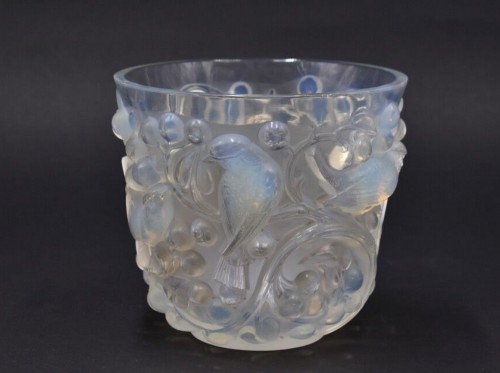 René Lalique - &quot;Avallon&quot; Vase 1927 - Glass & Crystal Style 