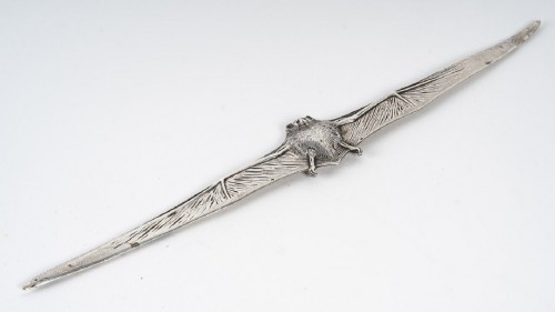 Antique Silver  - V.Sabatier : Sterling silver bat paper cutter