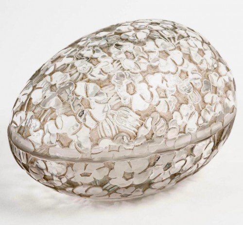 René Lalique - Box &quot;Periwinkles&quot; 1929 - Glass & Crystal Style 