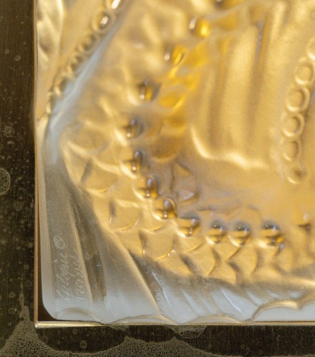 XXe siècle - René Lalique - Cube décoratif Masque de femme 