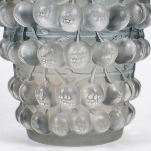1930 René Lalique - “Montmorency Vase” - Glass & Crystal Style Art Déco
