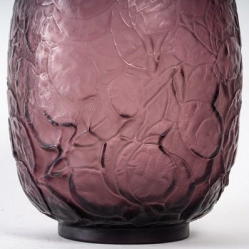 René Lalique -  Vase "Monnaie du Pape" teinté améthyste -1914 - Art nouveau