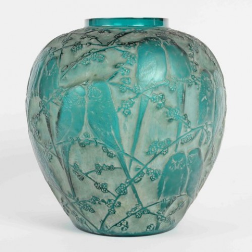 1919 René Lalique - Green-tinted Parakeet Vase - 