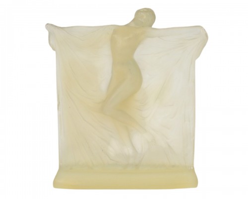 1925 René Lalique - Statuette « Thaïs » en verre Butterscotch