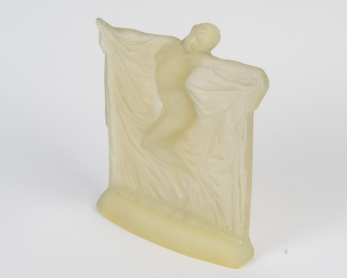 XXe siècle - 1925 René Lalique - Statuette « Thaïs » en verre Butterscotch