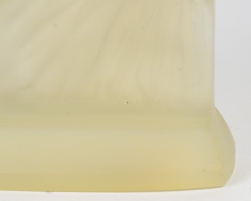1925 René Lalique - Statuette « Thaïs » en verre Butterscotch - Art Déco
