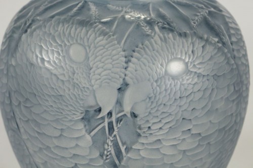 Rene Lalique Vase&quot; Alicante&quot; - 