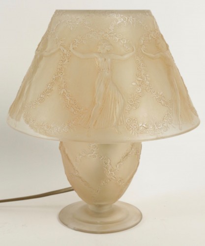 Verrerie, Cristallerie  - René LALIQUE (1860-1945) - Lampe " Six danseuses "