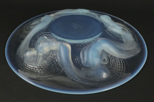 René Lalique (1860-1945) - Coupe plate "Calypso" - 