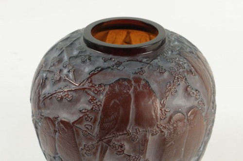 René Lalique - Vase" Perruches " Teinté Ambre - Verrerie, Cristallerie Style 