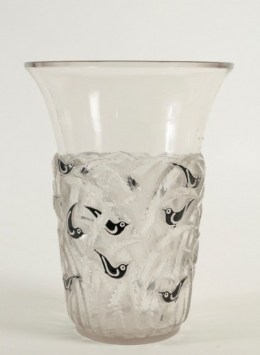 20th century - René Lalique Vase &quot;Bornéo&quot; Black Enemaled