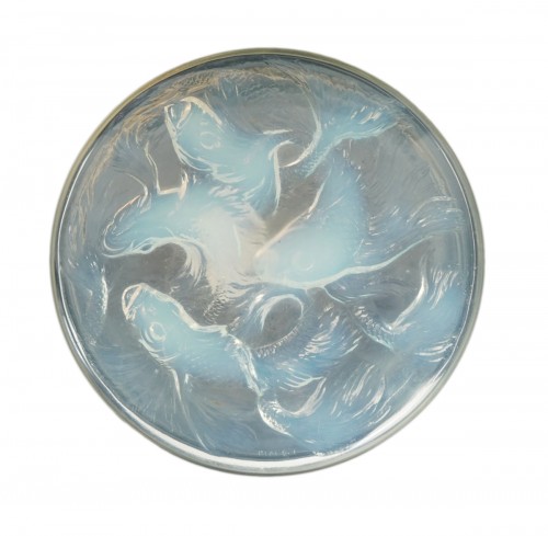 René Lalique - Grande boîte ronde «Cyprins» en verre opalescent