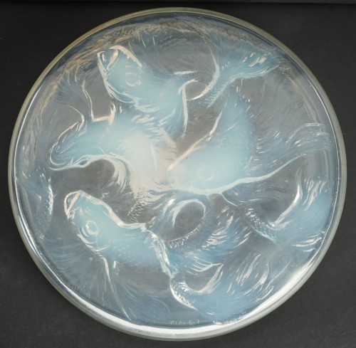 René Lalique - Grande boîte ronde «Cyprins» en verre opalescent - Verrerie, Cristallerie Style 