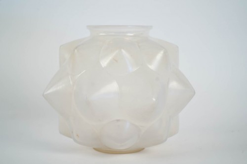 René Lalique - Vase Champagne Opalescent - Alexia Say