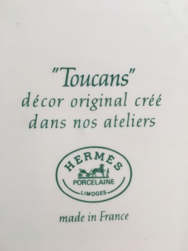 Antiquités - Hermes Paris Service en porcelaine de Limoges "TOUCAN"